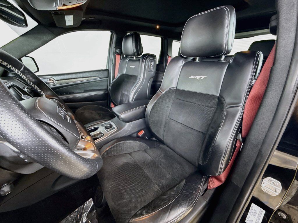 2017 Jeep Grand Cherokee SRT Willowbrook IL