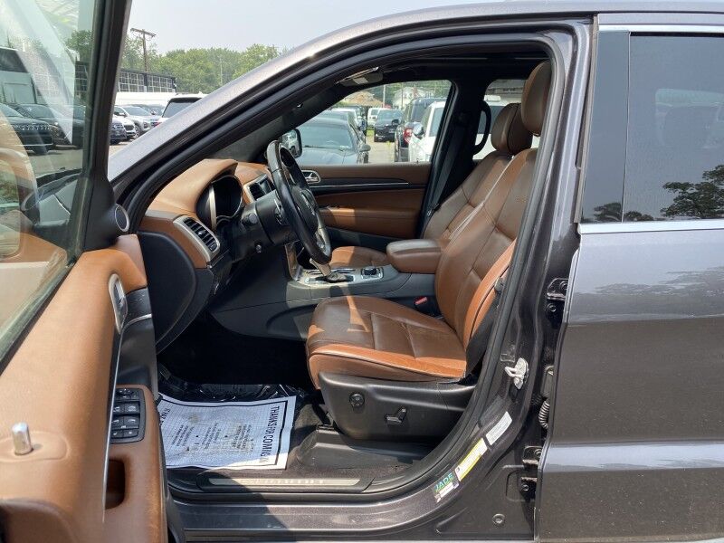 2017 Jeep Grand Cherokee Summit Bristol  PA