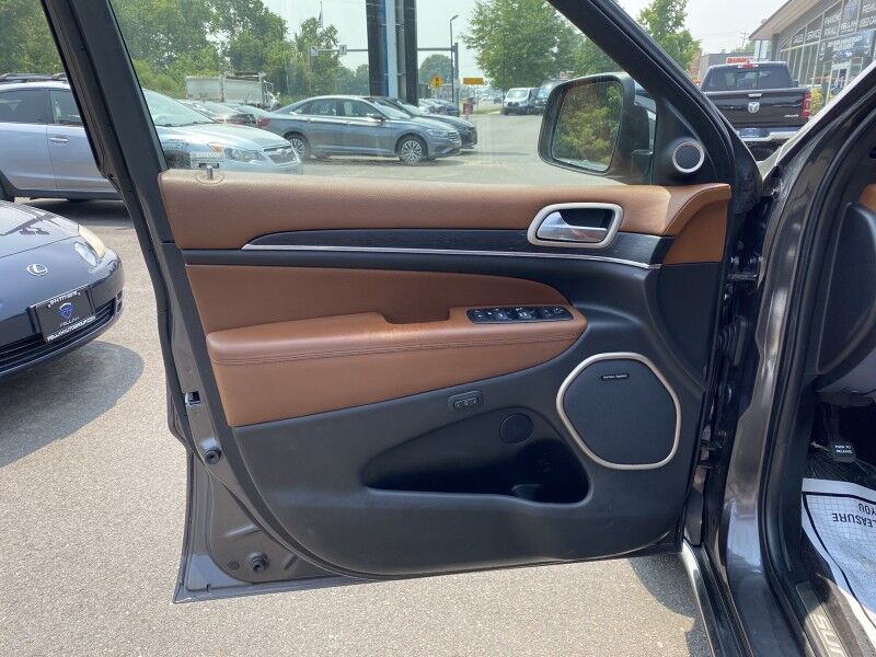 2017 Jeep Grand Cherokee Summit Bristol  PA