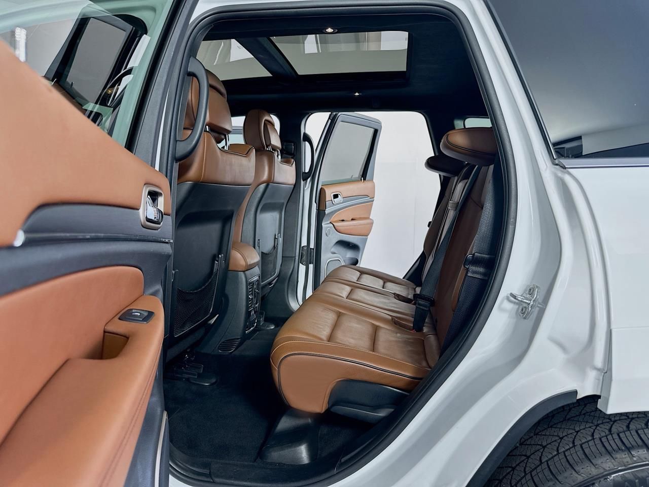 2017 Jeep Grand Cherokee Summit Tacoma WA