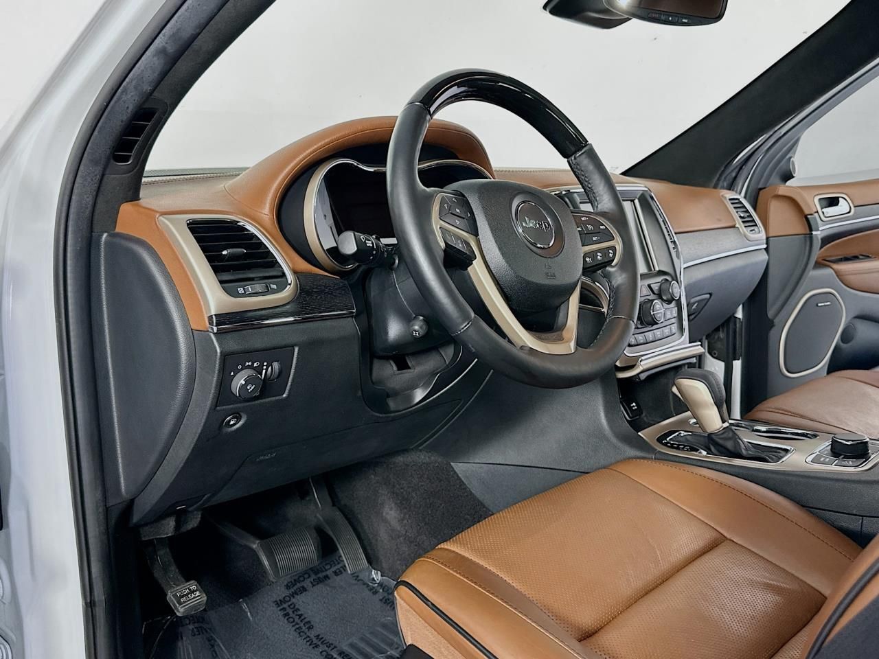 2017 Jeep Grand Cherokee Summit Tacoma WA
