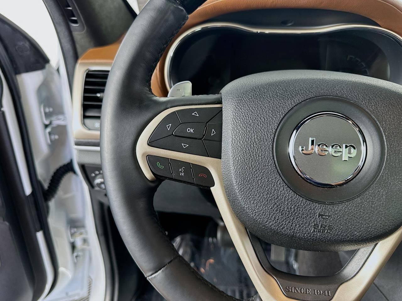 2017 Jeep Grand Cherokee Summit Tacoma WA