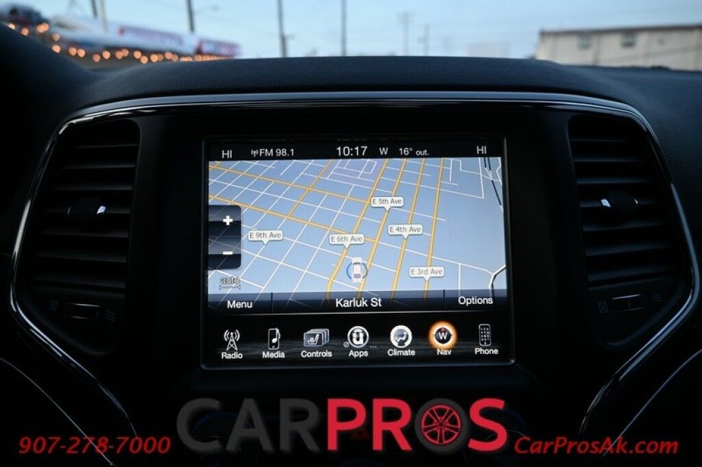 2017 Jeep Grand Cherokee Trailhawk - 3.6L V6 - Luxury Group - Front Leather Heated/Cooled Seats - 2nd Row Heated Seats - Heated Steering Wheel - Remote Start - Bluetooth - Backup Camera - Fog Lights - Tow Pkg Anchorage AK