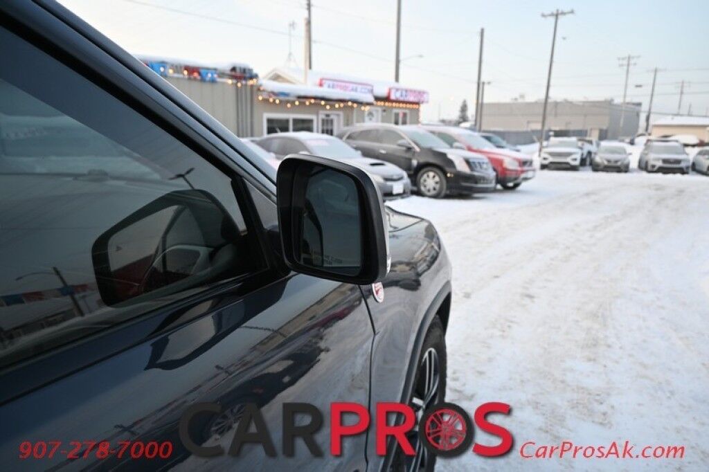 2017 Jeep Grand Cherokee Trailhawk - 3.6L V6 - Luxury Group - Front Leather Heated/Cooled Seats - 2nd Row Heated Seats - Heated Steering Wheel - Remote Start - Bluetooth - Backup Camera - Fog Lights - Tow Pkg Anchorage AK