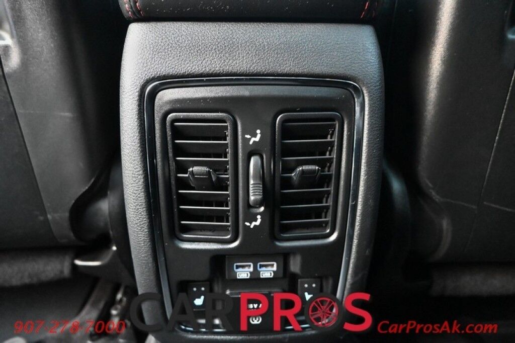 2017 Jeep Grand Cherokee Trailhawk - 3.6L V6 - Luxury Group - Front Leather Heated/Cooled Seats - 2nd Row Heated Seats - Heated Steering Wheel - Remote Start - Bluetooth - Backup Camera - Fog Lights - Tow Pkg Anchorage AK