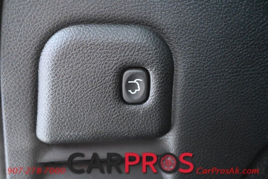 2017 Jeep Grand Cherokee Trailhawk - 3.6L V6 - Luxury Group - Front Leather Heated/Cooled Seats - 2nd Row Heated Seats - Heated Steering Wheel - Remote Start - Bluetooth - Backup Camera - Fog Lights - Tow Pkg Anchorage AK