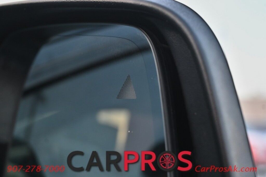 2017 Jeep Grand Cherokee Trailhawk - 3.6L V6 - Luxury Group - Front Leather Heated/Cooled Seats - 2nd Row Heated Seats - Heated Steering Wheel - Remote Start - Bluetooth - Backup Camera - Fog Lights - Tow Pkg Anchorage AK