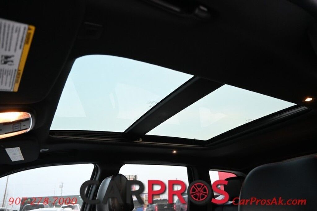 2017 Jeep Grand Cherokee Trailhawk - 3.6L V6 - Luxury Group - Front Leather Heated/Cooled Seats - 2nd Row Heated Seats - Heated Steering Wheel - Remote Start - Bluetooth - Backup Camera - Fog Lights - Tow Pkg Anchorage AK