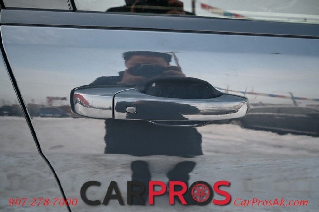 2017 Jeep Grand Cherokee Trailhawk - 3.6L V6 - Luxury Group - Front Leather Heated/Cooled Seats - 2nd Row Heated Seats - Heated Steering Wheel - Remote Start - Bluetooth - Backup Camera - Fog Lights - Tow Pkg Anchorage AK