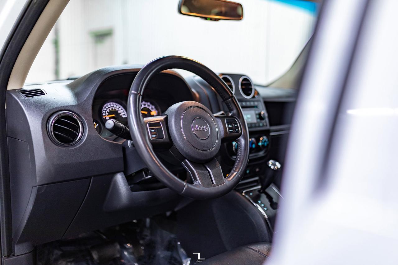 2017 Jeep Patriot 4x4 High Altitude Leather Roof Red Deer AB