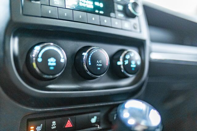 2017 Jeep Patriot 4x4 High Altitude Leather Roof Red Deer AB