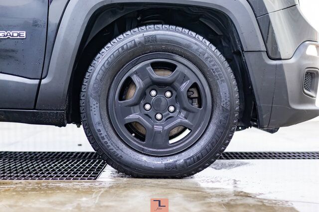 2017 Jeep Renegade 4x2 Sport Red Deer AB