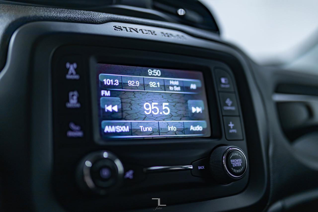 2017 Jeep Renegade 4x4 Altitude BCAM Red Deer AB