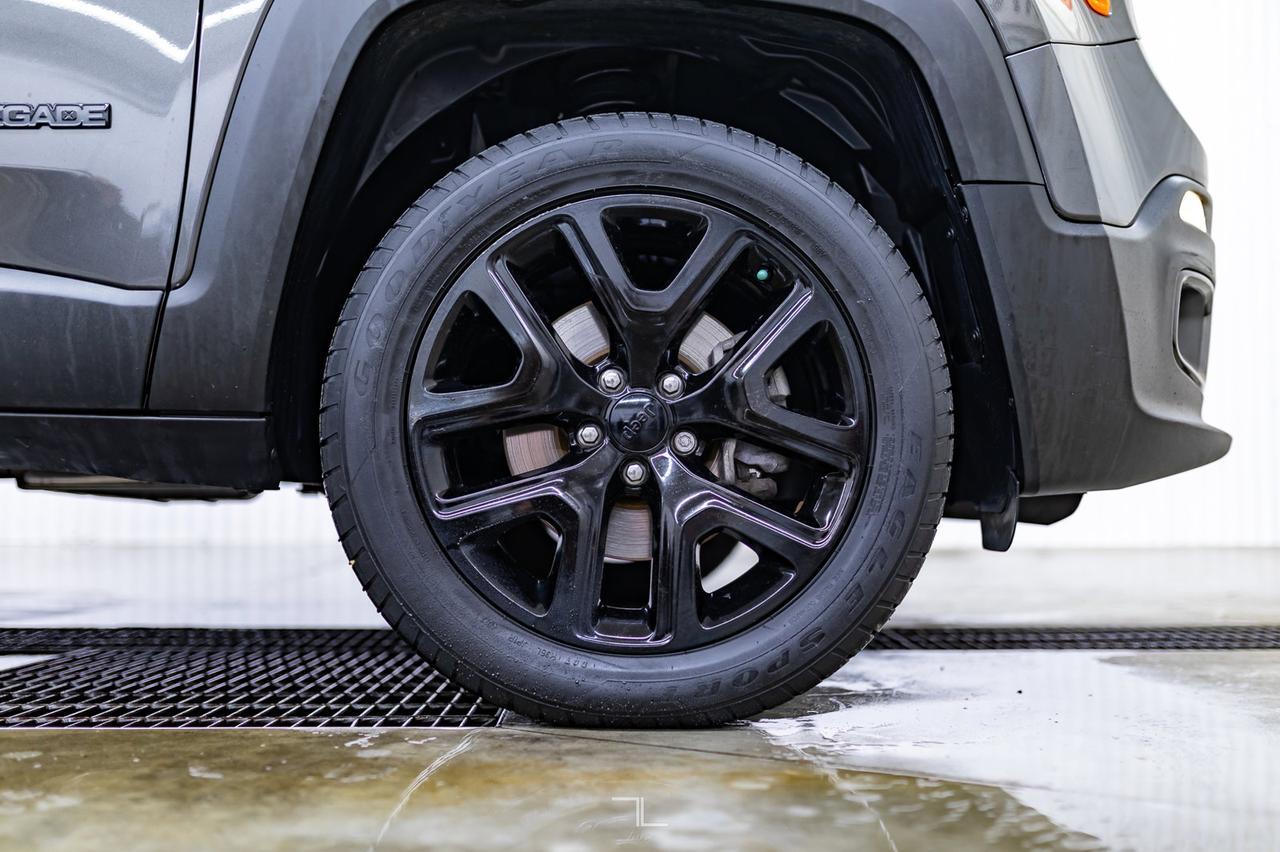 2017 Jeep Renegade 4x4 Altitude BCAM Red Deer AB