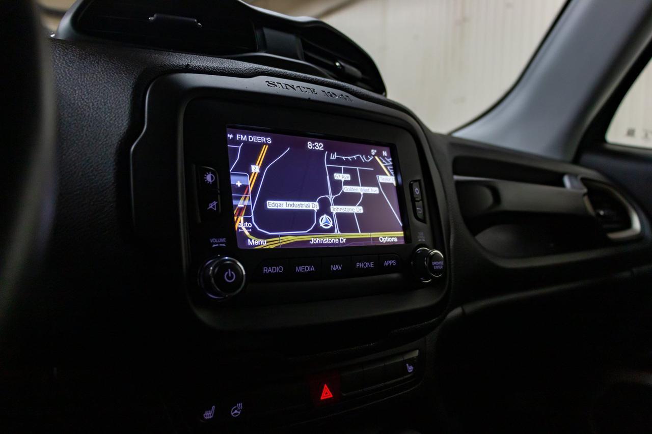 2017 Jeep Renegade 4x4 Limited Leather Roof Nav Red Deer AB