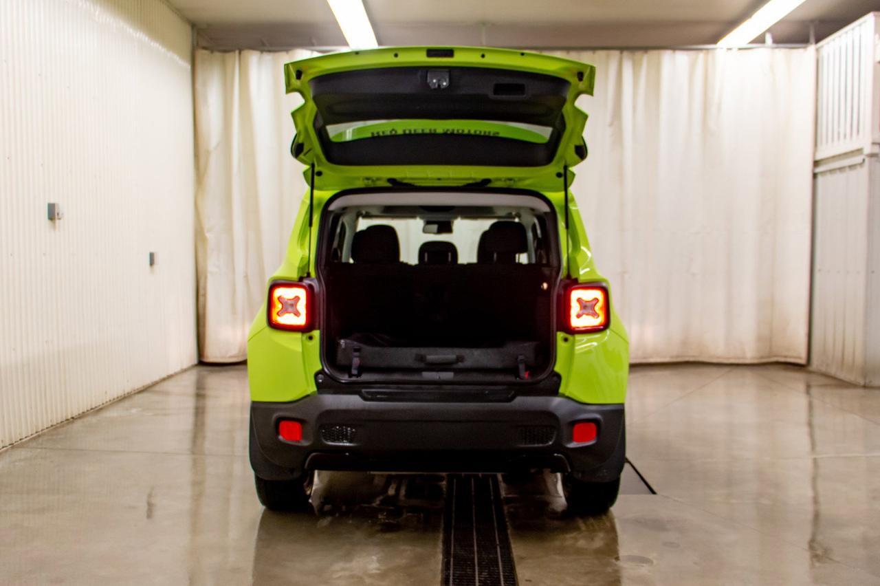 2017 Jeep Renegade 4x4 North Edition Roof BCam Red Deer AB