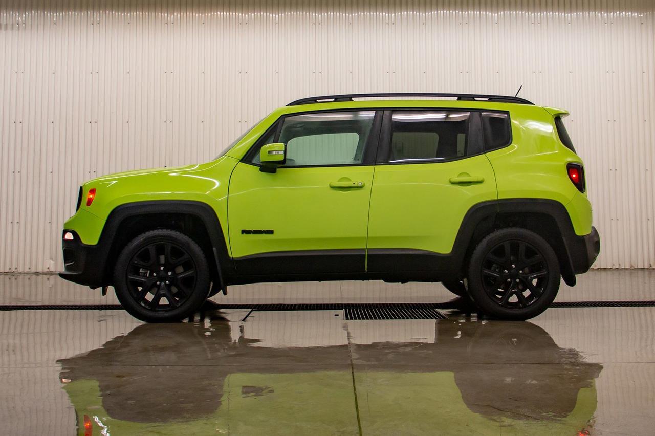 2017 Jeep Renegade 4x4 North Edition Roof BCam Red Deer AB