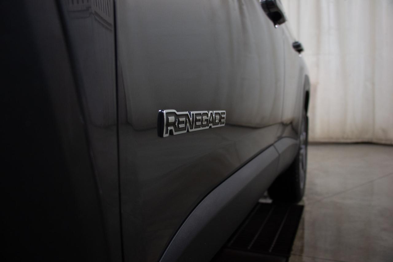 2017 Jeep Renegade 4x4 North Red Deer AB