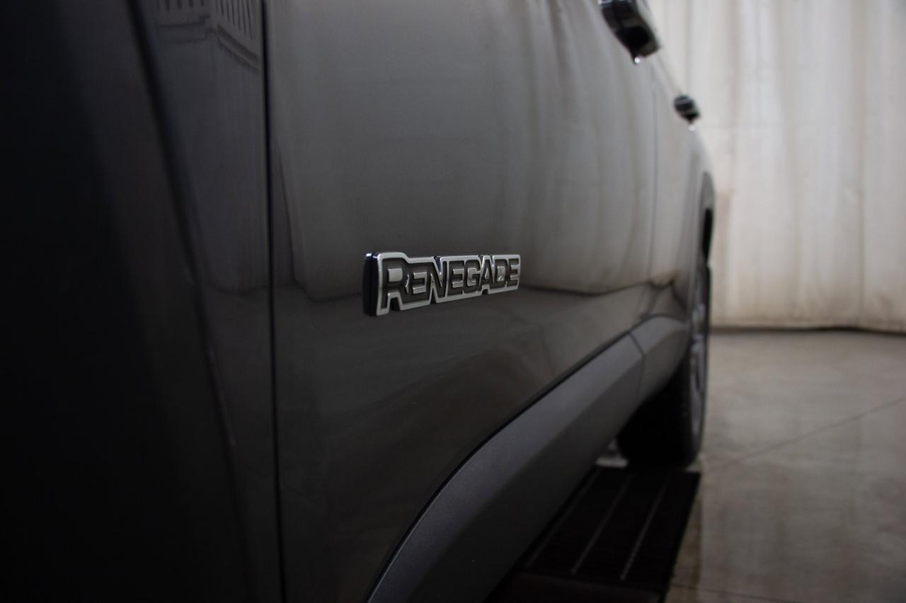 2017 Jeep Renegade 4x4 North Red Deer AB