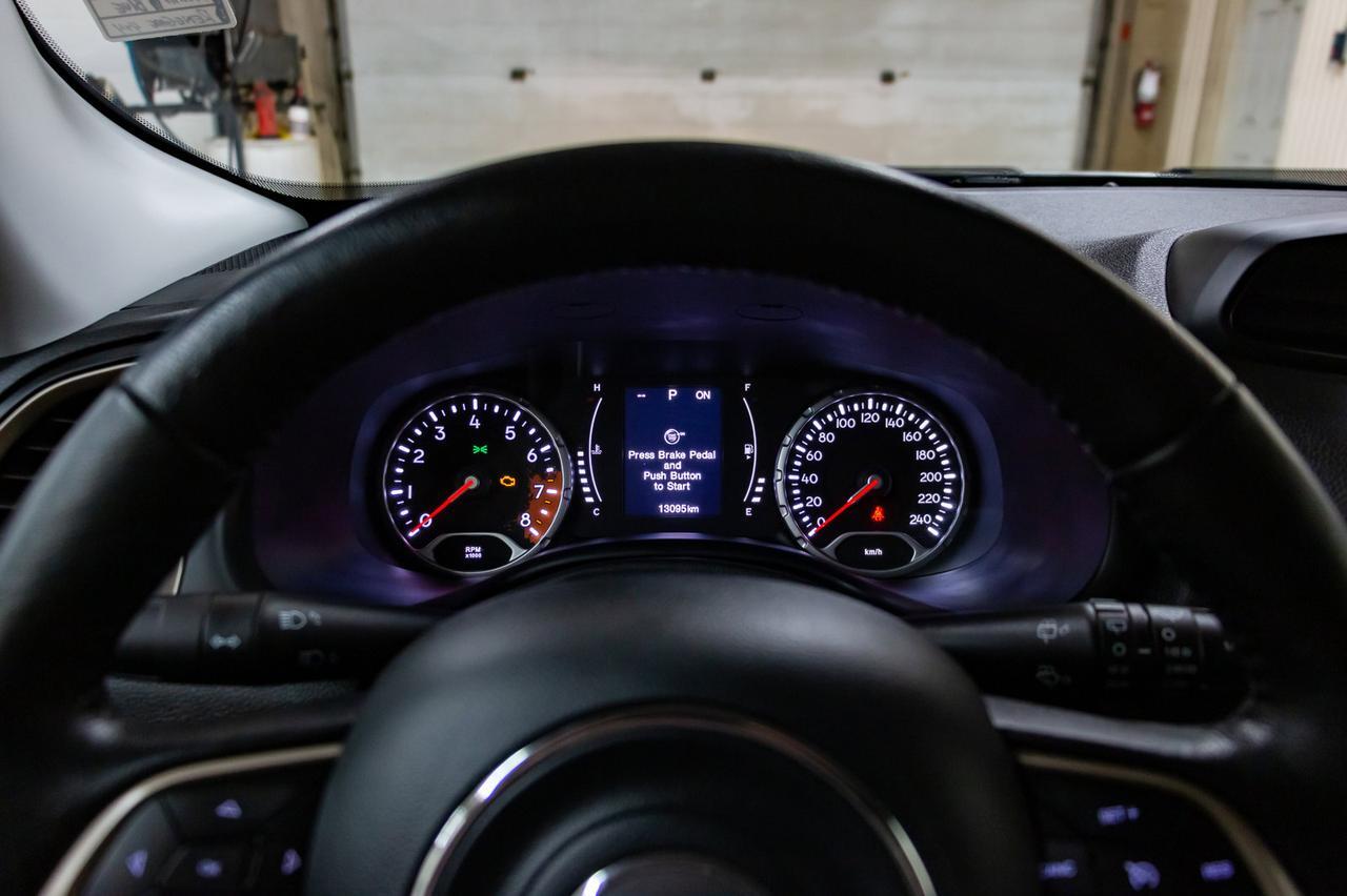 2017 Jeep Renegade 4x4 North Red Deer AB