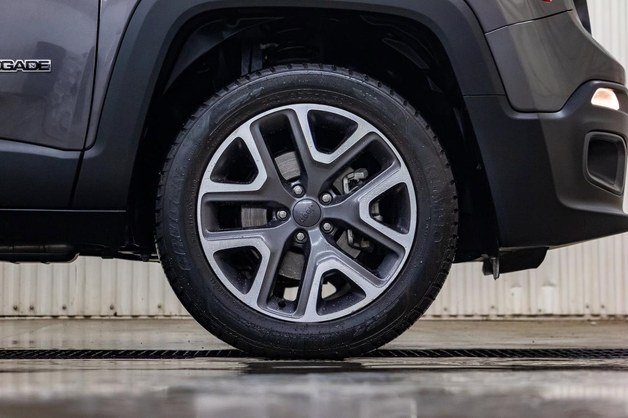 2017 Jeep Renegade 4x4 North Red Deer AB