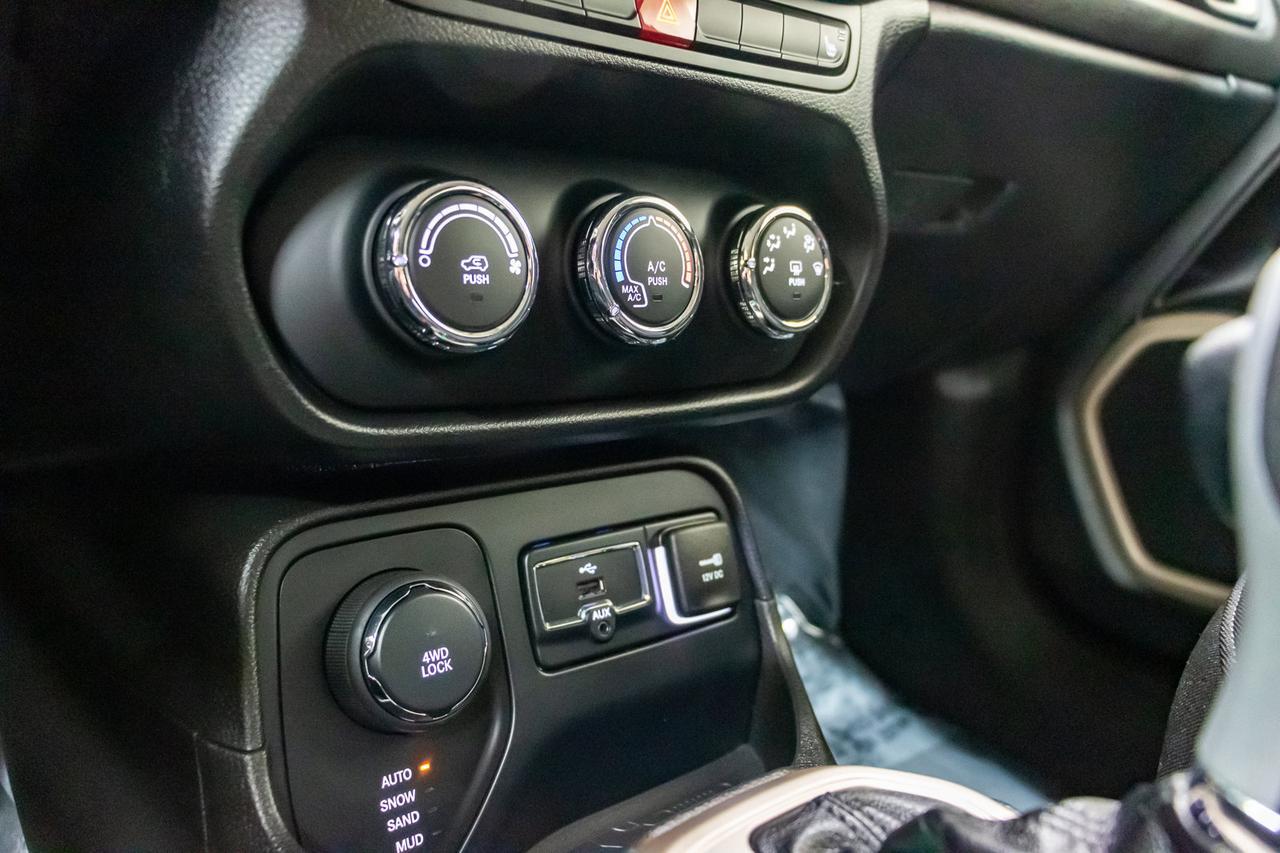 2017 Jeep Renegade 4x4 North Red Deer AB