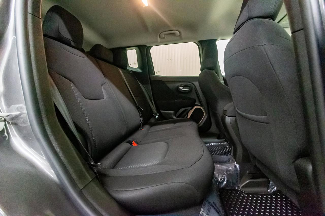 2017 Jeep Renegade 4x4 North Red Deer AB