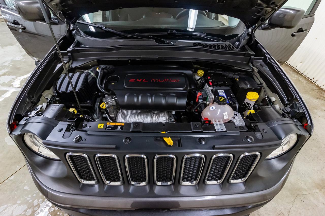 2017 Jeep Renegade 4x4 North Red Deer AB