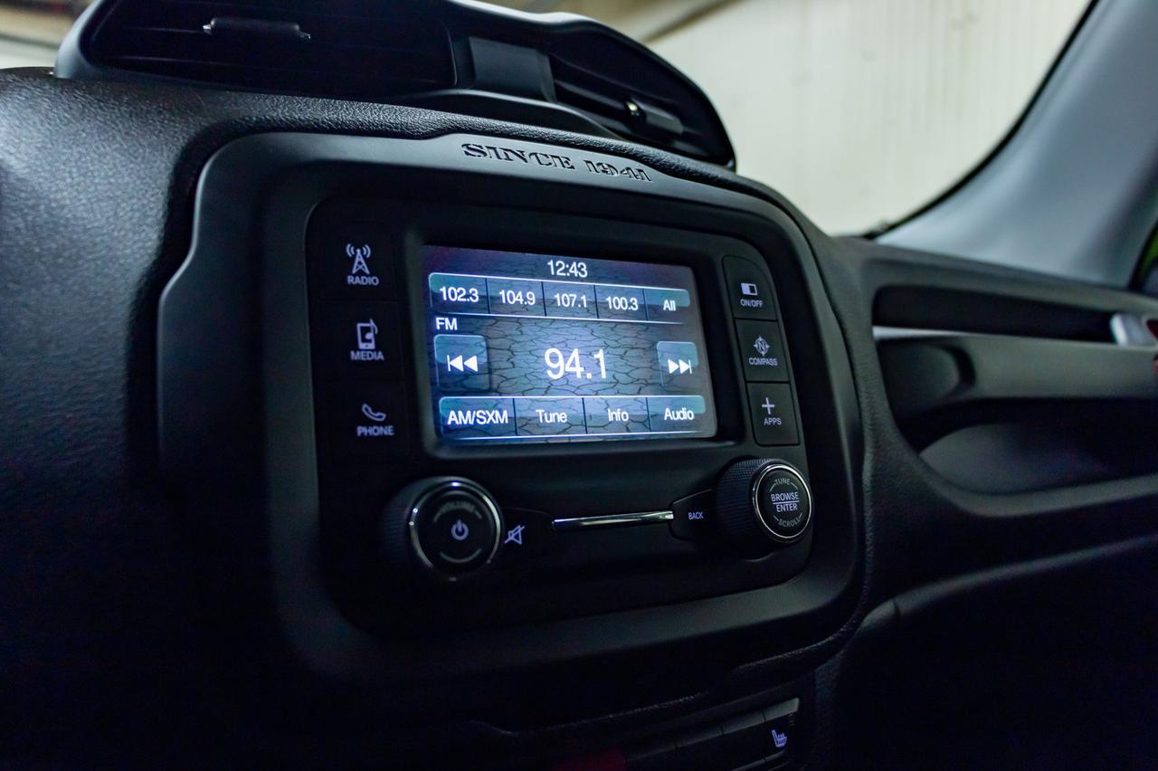 2017 Jeep Renegade 4x4 Trailhawk BCam Level Kit Red Deer AB