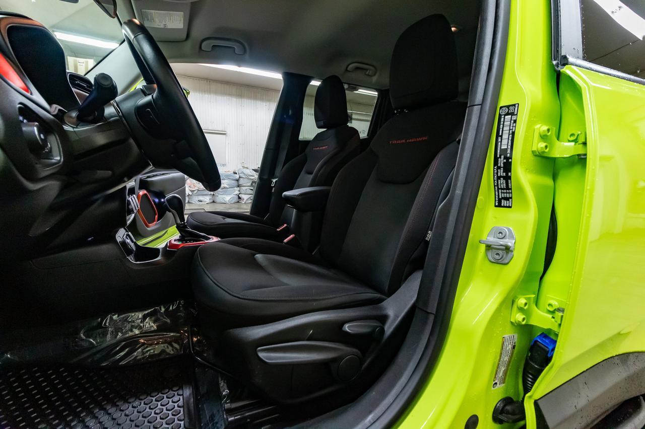 2017 Jeep Renegade 4x4 Trailhawk BCam Level Kit Red Deer AB