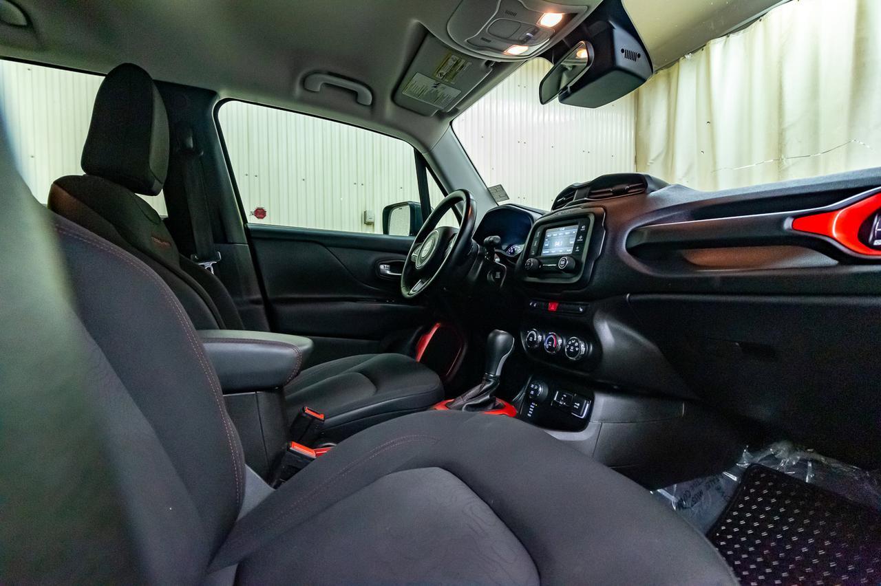 2017 Jeep Renegade 4x4 Trailhawk BCam Level Kit Red Deer AB