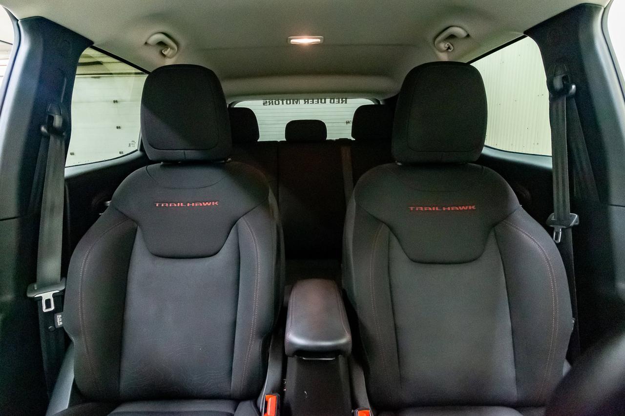 2017 Jeep Renegade 4x4 Trailhawk BCam Level Kit Red Deer AB