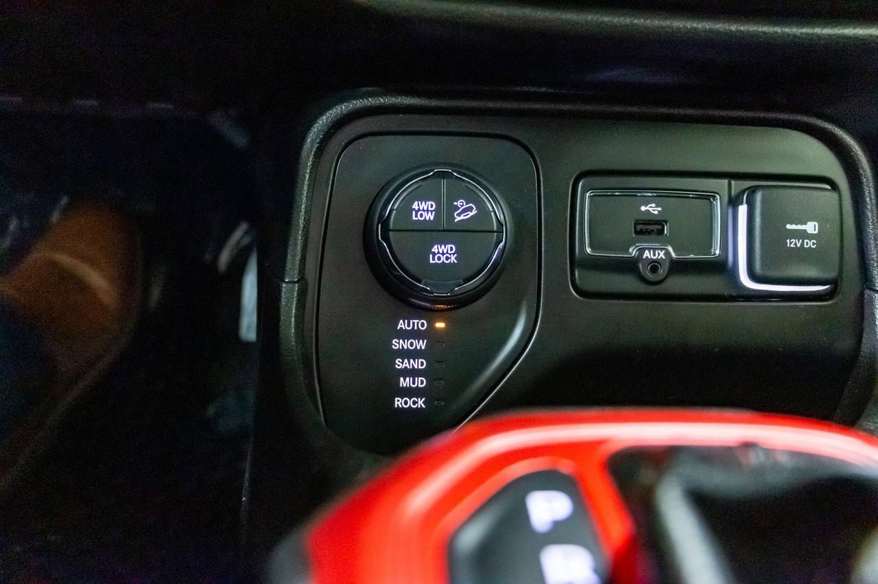 2017 Jeep Renegade 4x4 Trailhawk BCam Level Kit Red Deer AB