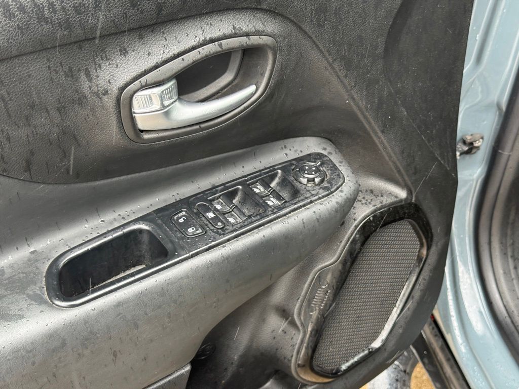 2017 Jeep Renegade Altitude Crestwood KY