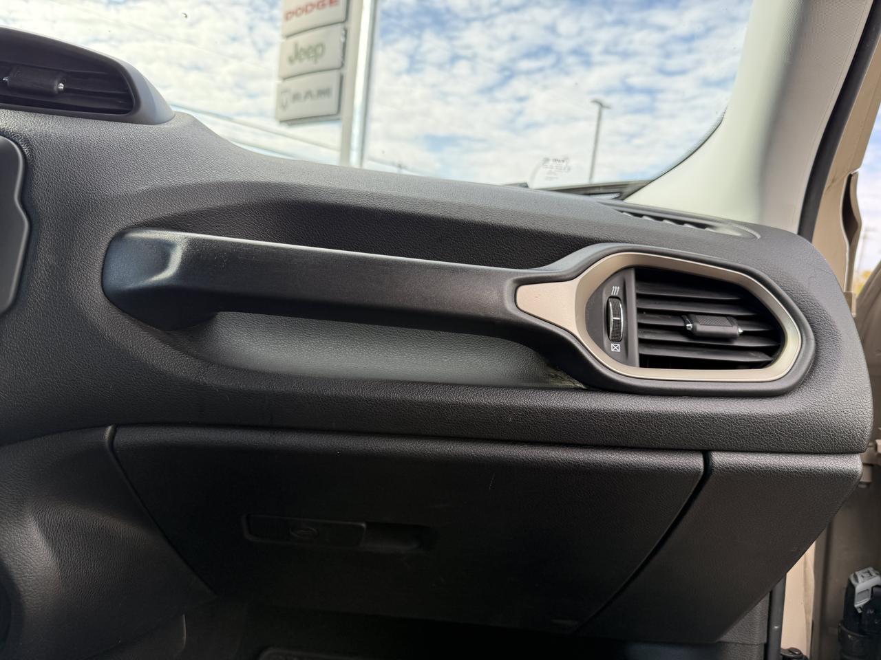 2017 Jeep Renegade Deserthawk 4WD | Mojave Sand | BeatsAudio Premium Sound | Backup Camera | Towing Pkg | Keyless Entry Redwater AB