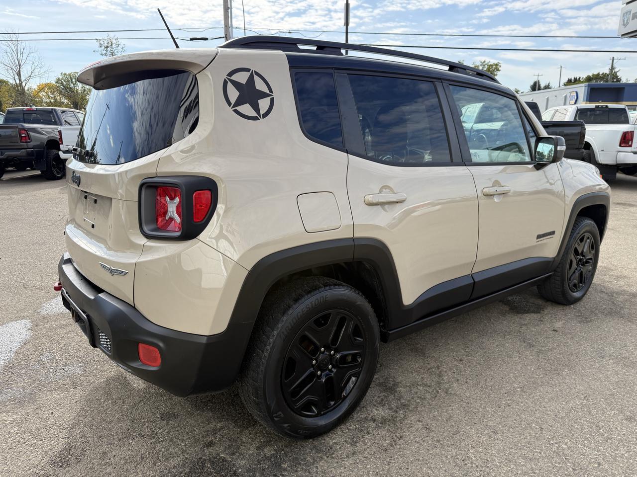 2017 Jeep Renegade Deserthawk 4WD | Mojave Sand | BeatsAudio Premium Sound | Backup Camera | Towing Pkg | Keyless Entry Redwater AB