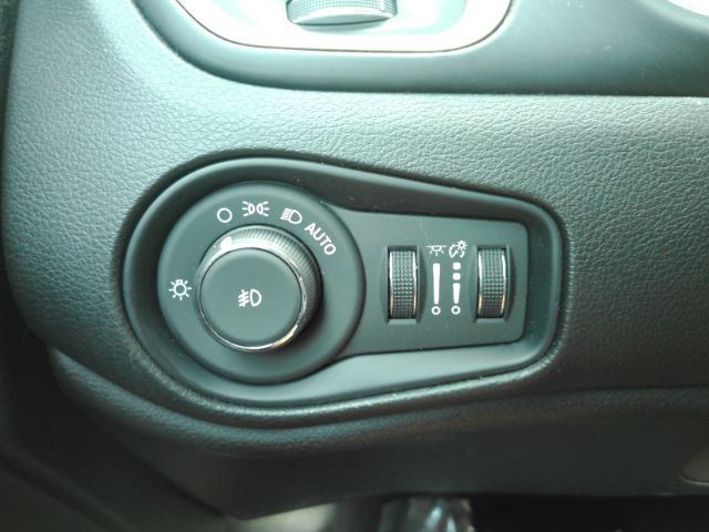 2017 Jeep Renegade Latitude Plano TX