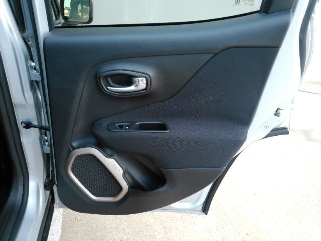2017 Jeep Renegade Latitude Plano TX