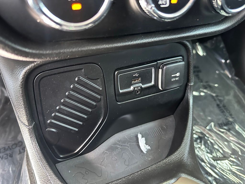 2017 Jeep Renegade Latitude Tucson AZ