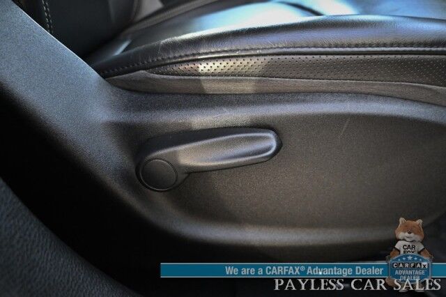 2017 Jeep Renegade Limited / 4X4 / AutoStart / Power & Heated Leather Seats / Heated Steering Wheel / Dual Sunroof's / Navigation / Bluetooth / Backup Camera / Keyless Entry & Start / Tow Pkg / 29 MPG / Only 34K Miles Anchorage AK 2017 Jeep Renegade Limited / 4X4 / AutoStart / Power & Heated Leather Seats / Heated Steering Wheel / Dual Sunroof's / Navigation / Bluetooth / Backup Camera / Keyless Entry & Start / Tow Pkg / 29 MPG / Only 34K Miles Anchorage AK