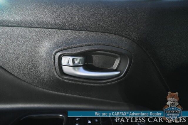 2017 Jeep Renegade Limited / 4X4 / AutoStart / Power & Heated Leather Seats / Heated Steering Wheel / Dual Sunroof's / Navigation / Bluetooth / Backup Camera / Keyless Entry & Start / Tow Pkg / 29 MPG / Only 34K Miles Anchorage AK 2017 Jeep Renegade Limited / 4X4 / AutoStart / Power & Heated Leather Seats / Heated Steering Wheel / Dual Sunroof's / Navigation / Bluetooth / Backup Camera / Keyless Entry & Start / Tow Pkg / 29 MPG / Only 34K Miles Anchorage AK