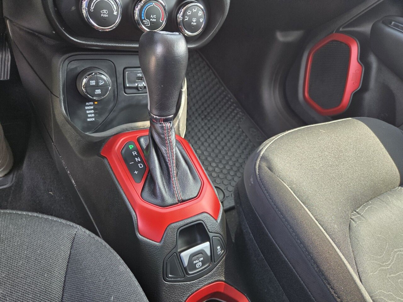 2017 Jeep Renegade Trailhawk Charlton MA