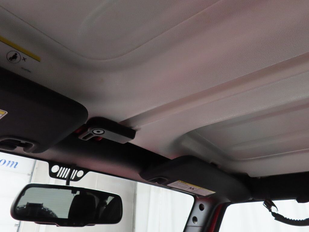 2017 Jeep Wrangler 4x4 Unlimited Sahara Fond du Lac WI