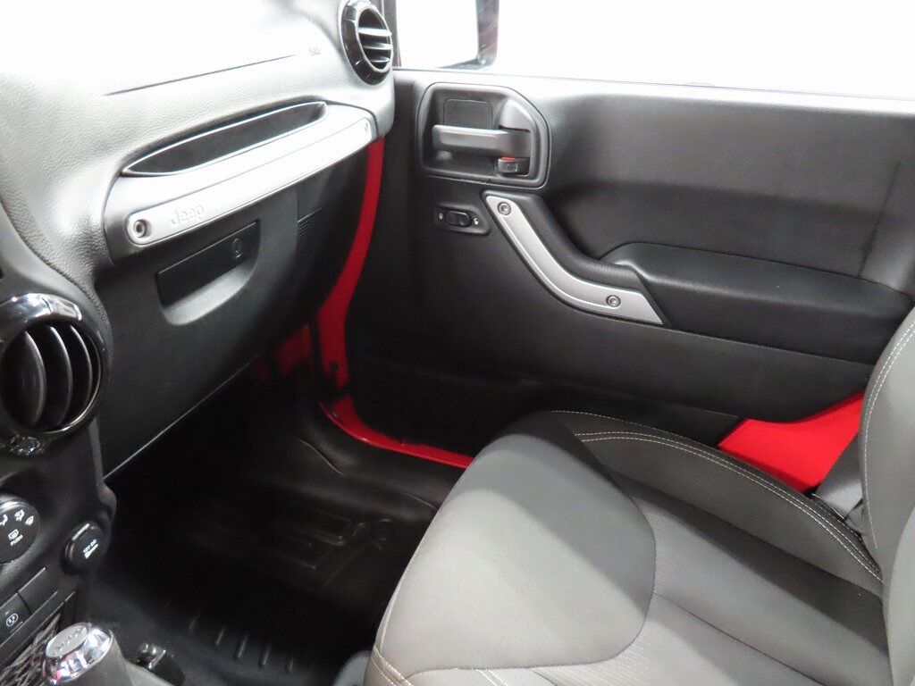 2017 Jeep Wrangler 4x4 Unlimited Sahara Fond du Lac WI