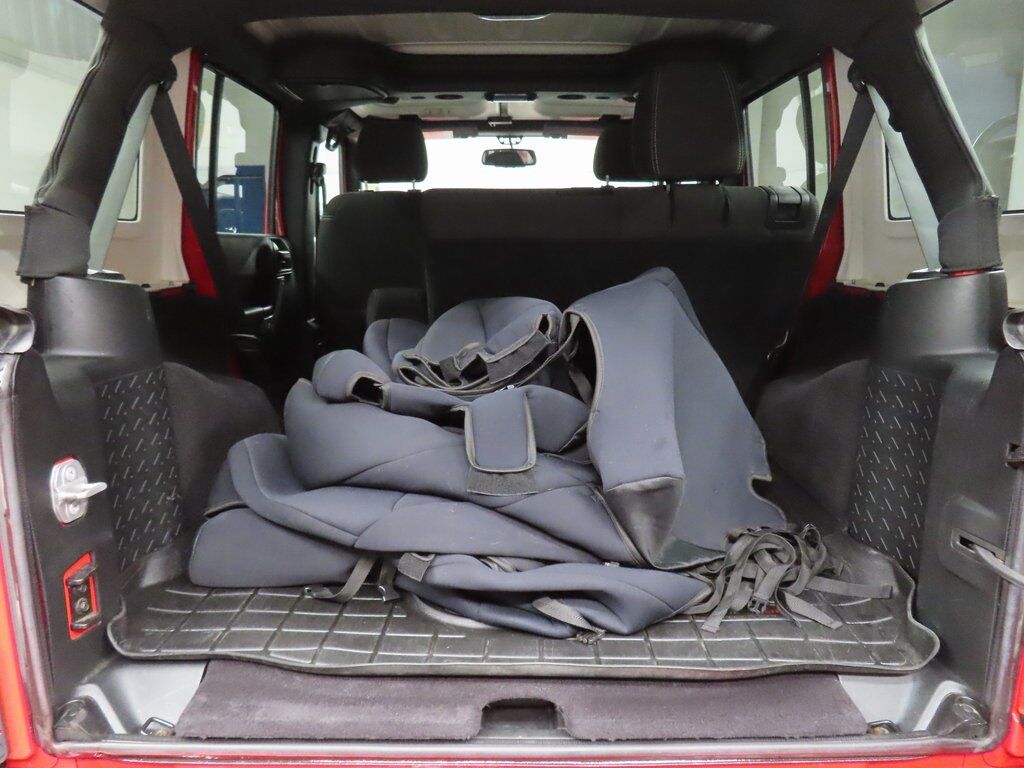 2017 Jeep Wrangler 4x4 Unlimited Sahara Fond du Lac WI