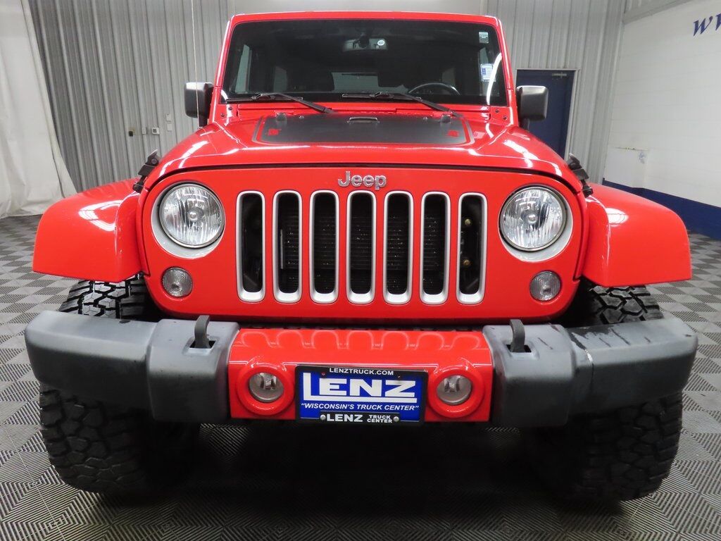 2017 Jeep Wrangler 4x4 Unlimited Sahara Fond du Lac WI