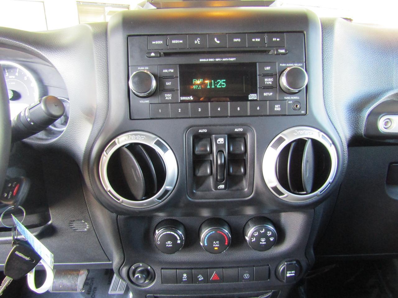 2017 Jeep Wrangler Sahara 4x4 Grand Prairie TX
