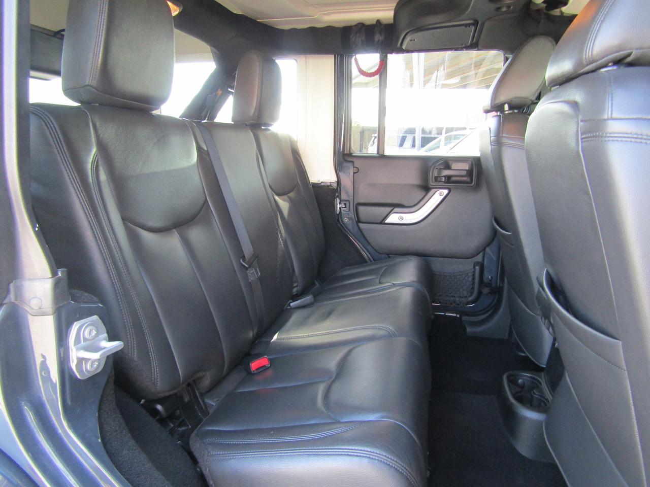 2017 Jeep Wrangler Sahara 4x4 Grand Prairie TX