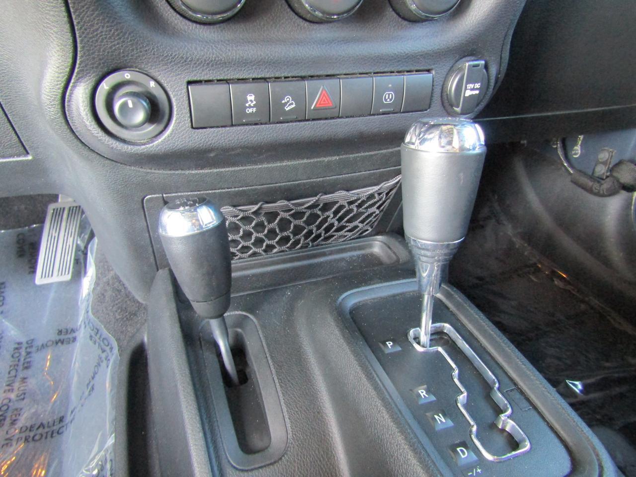 2017 Jeep Wrangler Sahara 4x4 Grand Prairie TX