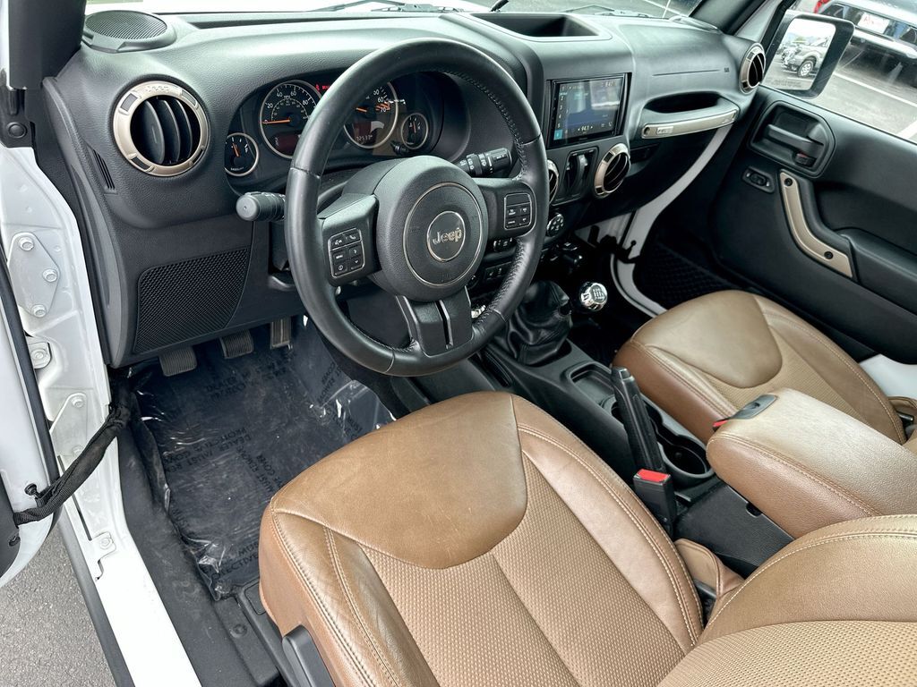 2017 Jeep Wrangler Sahara